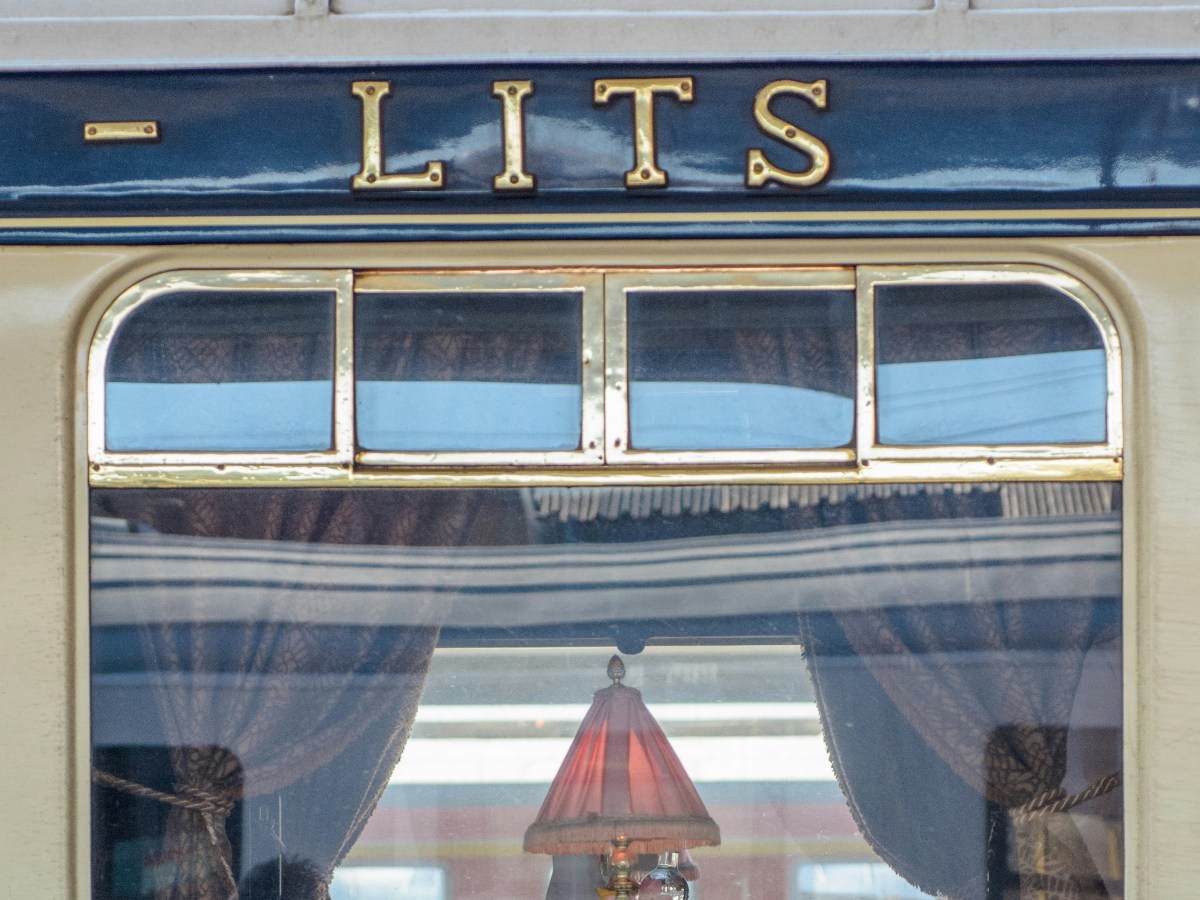 Book Review: The Mystery of the Blue&nbsp;Train